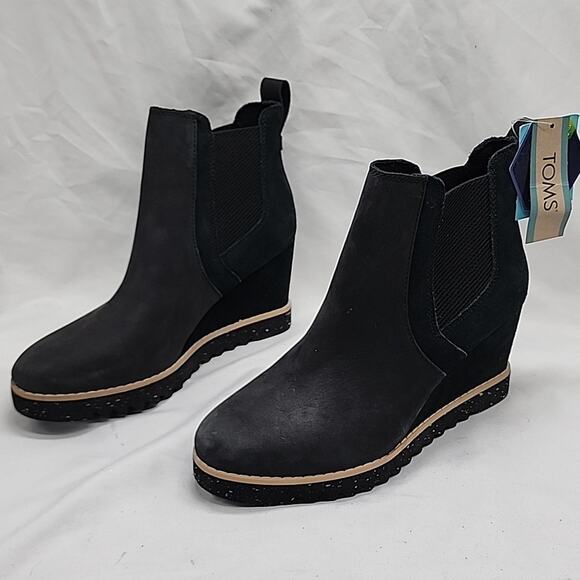 TOMS MADDIE BLACK/LEATHER/SUEDE PULL UP BOOTS WATERPROOF WEDGE LADIES 7🔥NWOB🔥 - Picture 1 of 16